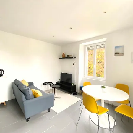Appartement Magnifique T2 40m2 Lumineux, Moderne Et Rénové Avec Fibre *
